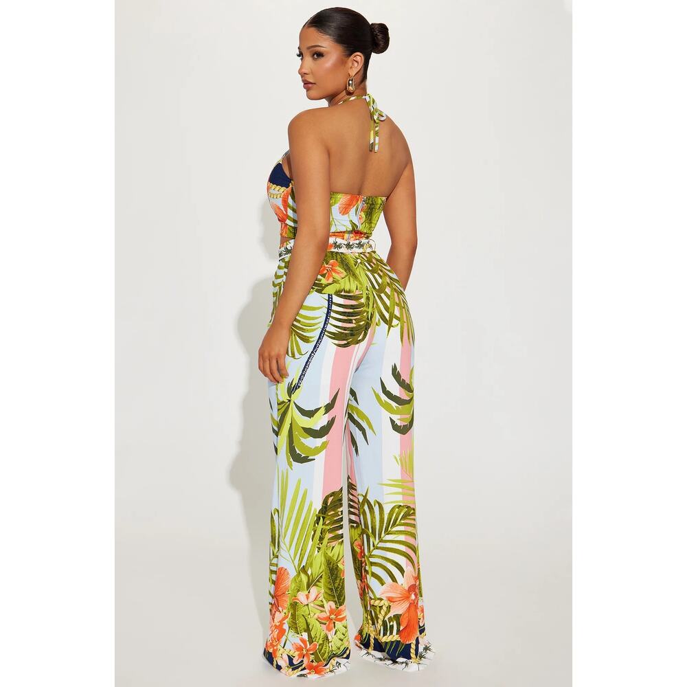 Fashion Nova On A Vacay Tropical Print Top Pants Set Size M Medium NWT - Picture 4 of 11